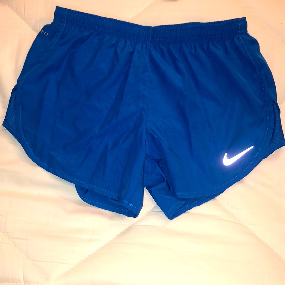 Nike running short